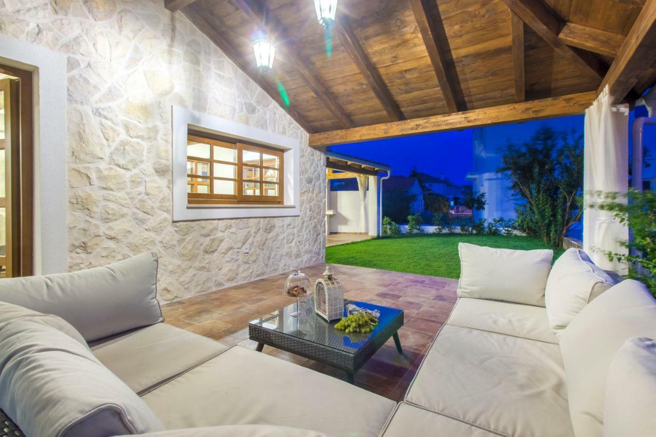 House For Rent Leila Villa Šibenik Eksteriør bilde
